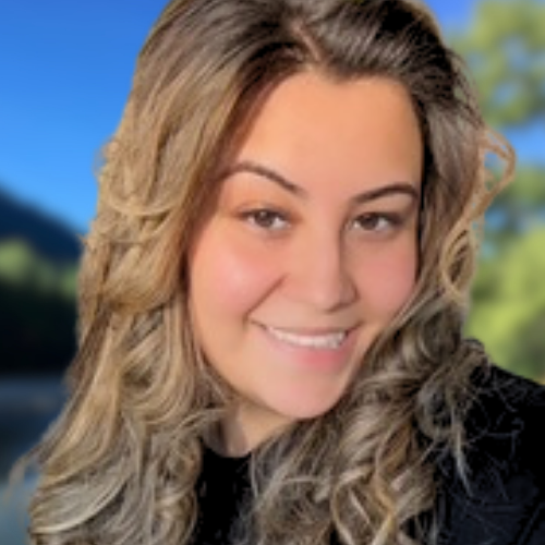 Julie Hatch Care Coordinator North River Home Care